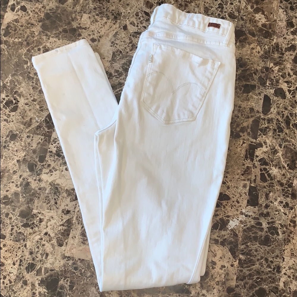 Levi jeans